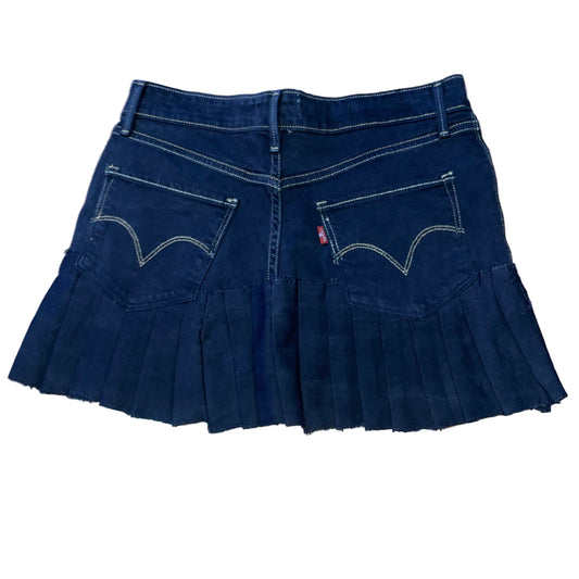 Levi’s Black Mini Skirt